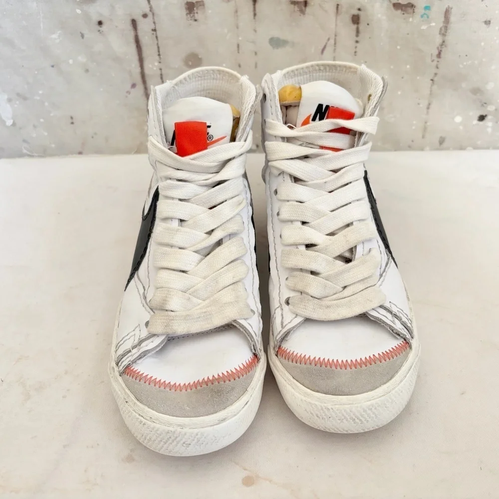 Nike Blazer Mid '77 Jumbo Sneakers